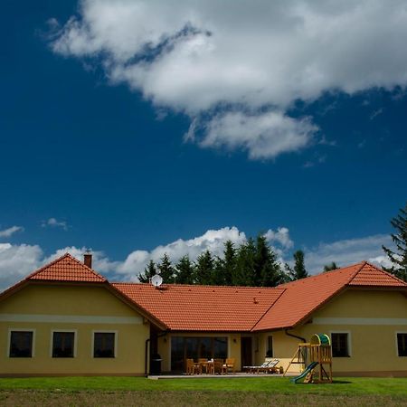 Apartmány v Pošumaví Stachy Exterior foto